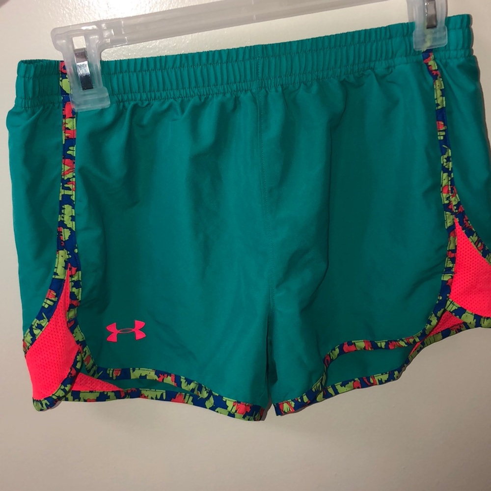 Running shorts